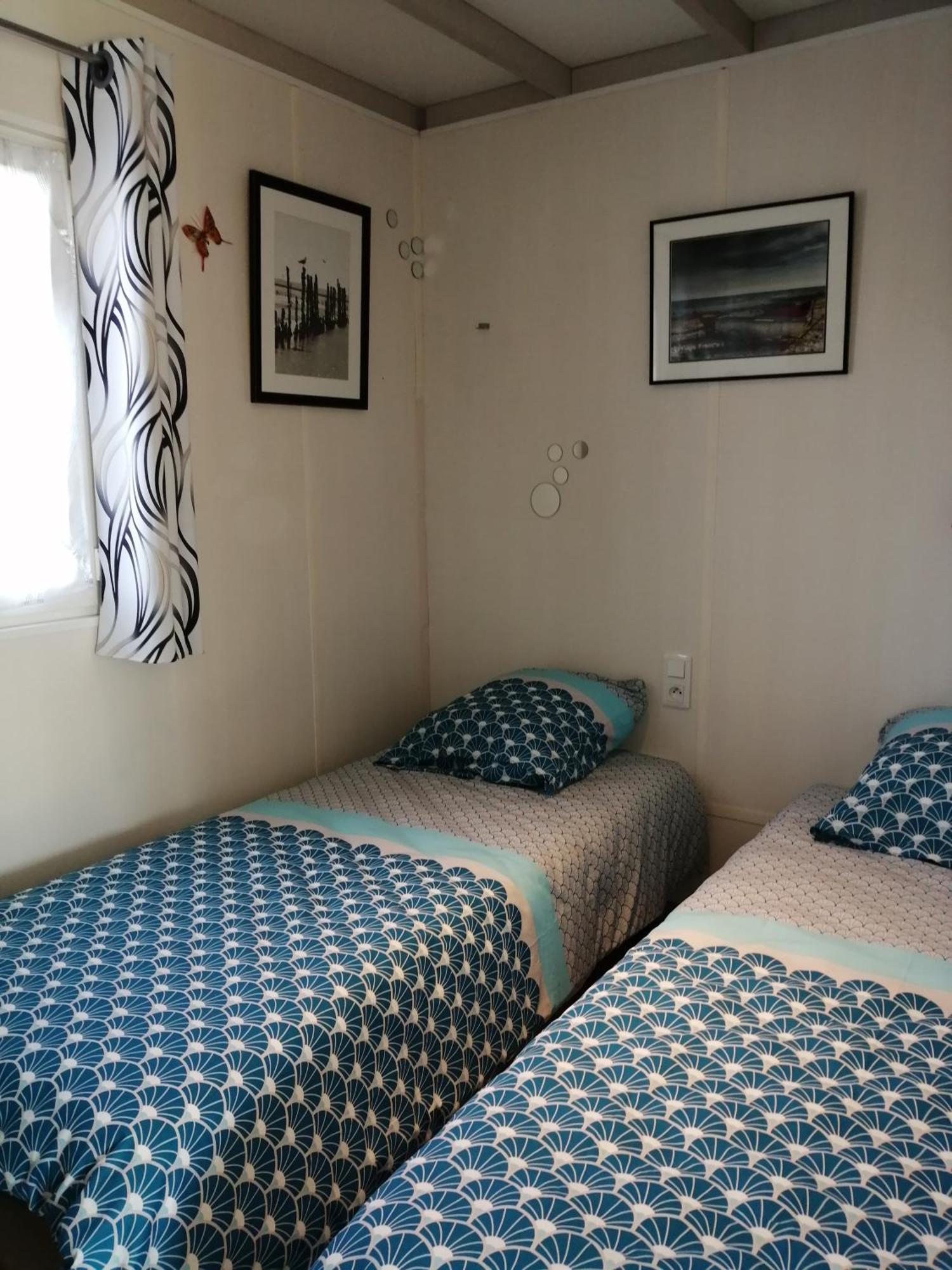 Les Bains De Mer Grandcamp-Maisy Exteriör bild