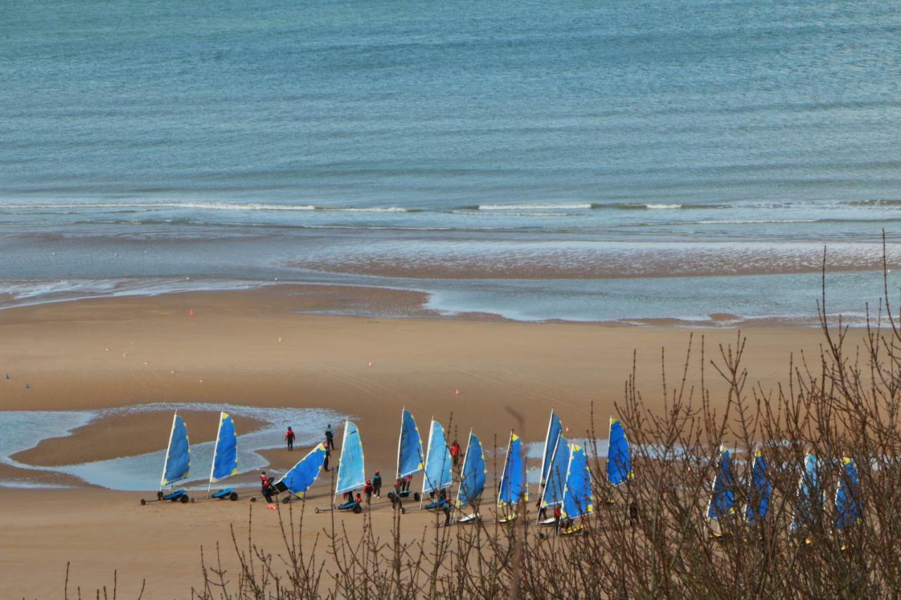 Les Bains De Mer Grandcamp-Maisy Exteriör bild
