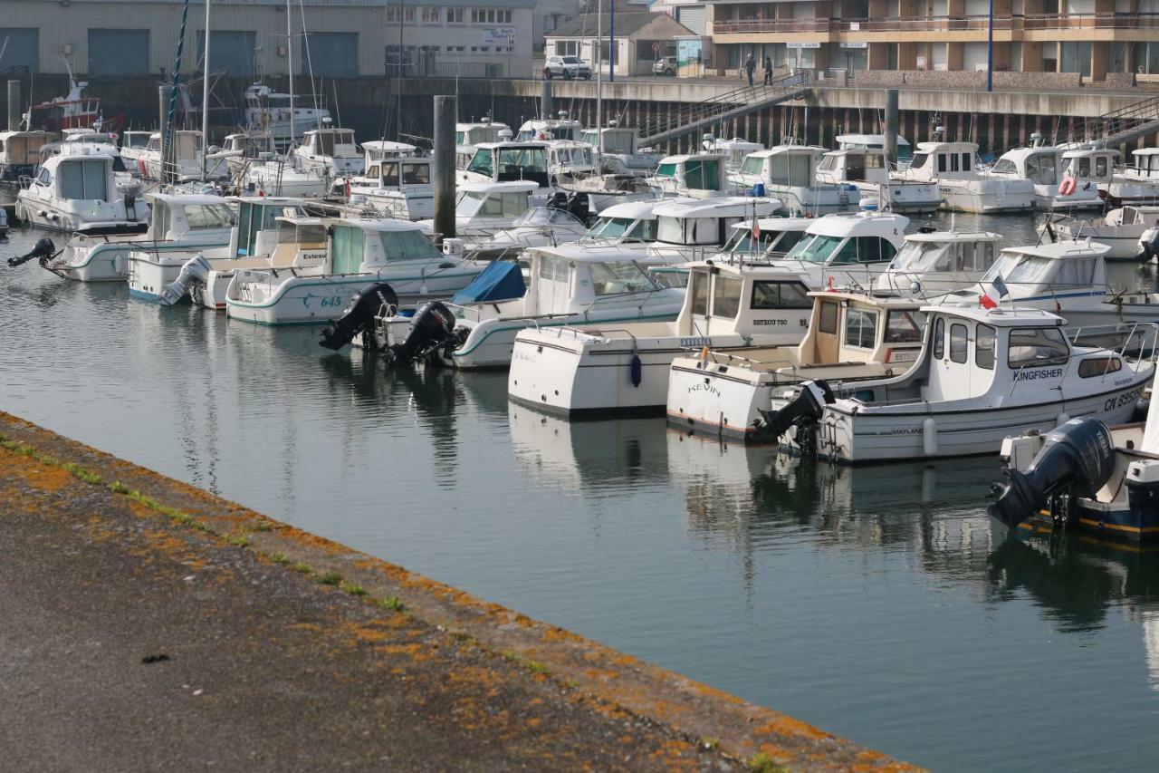Les Bains De Mer Grandcamp-Maisy Exteriör bild