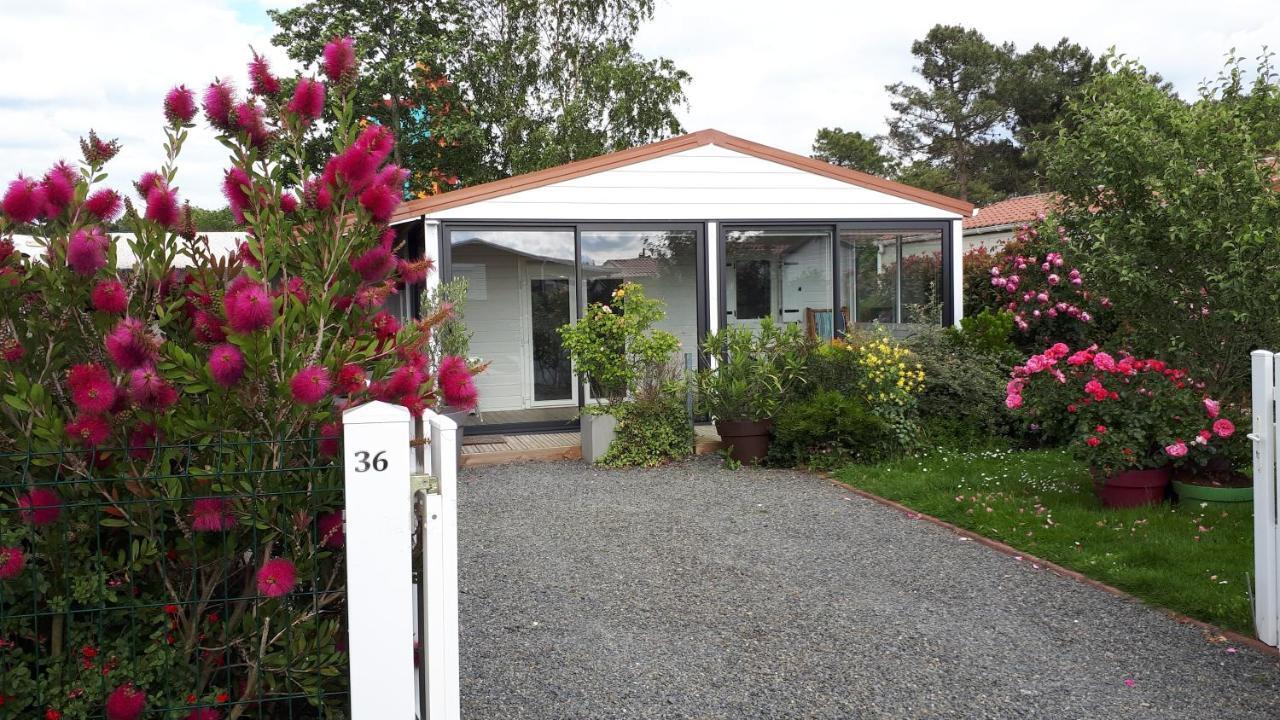Les Bains De Mer Grandcamp-Maisy Exteriör bild